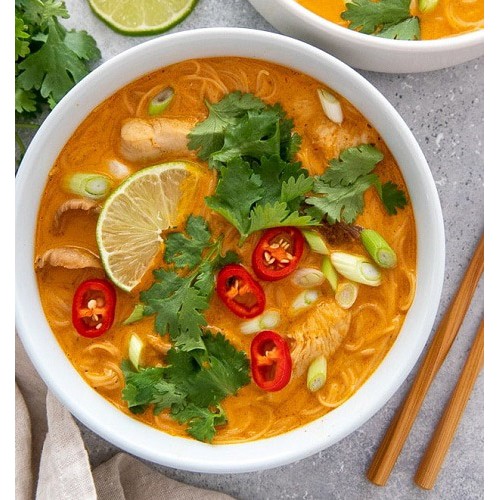 Mae Ploy Kırmızı Köri Ezmesi (Red Curry Paste) 400 gr Mae Ploy Kırmızı Köri Ezmesi (Red Curry Paste) 400 gr